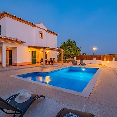 Tranquility - Com Piscinia Aquecivel & Bbq Em אלקנטרילה