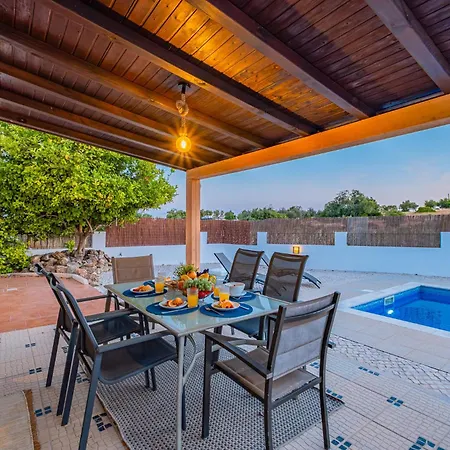 וילה Tranquility - Com Piscinia Aquecivel & Bbq Em *