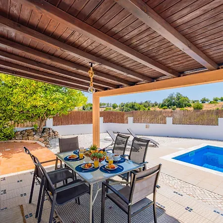 וילה Tranquility - Com Piscinia Aquecivel & Bbq Em אלקנטרילה